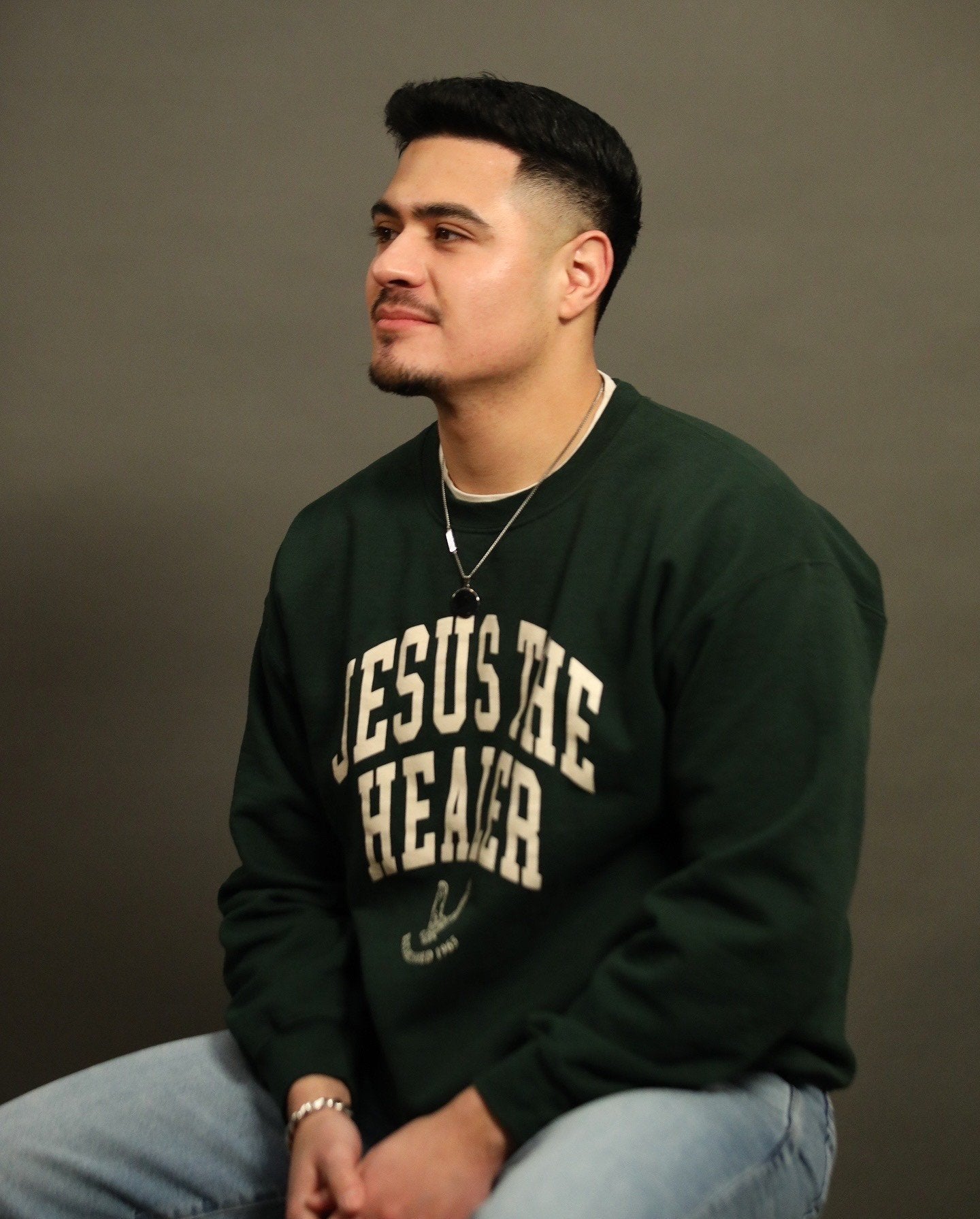Jesus The Healer Arch Graphic Pullover Forest